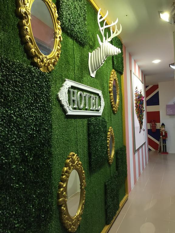 Fantasy Hotel Malacca Extérieur photo